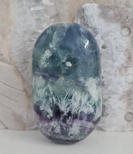 Load image into Gallery viewer, Feather Fluorite Palmstone