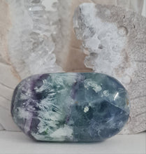 Load image into Gallery viewer, Feather Fluorite Palmstone