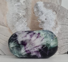 Load image into Gallery viewer, Feather Fluorite Palmstone with Rainbows