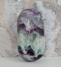 Load image into Gallery viewer, Feather Fluorite Palmstone with Rainbows