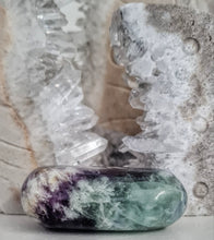 Load image into Gallery viewer, Feather Fluorite Palmstone with Rainbows