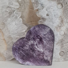 Load image into Gallery viewer, Lepidolite Heart - Gemmy