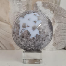 Load image into Gallery viewer, Black Flower Agate Sphere