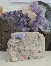 Load image into Gallery viewer, Sphalerite Aura Skull
