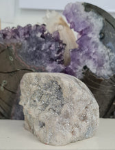 Load image into Gallery viewer, Sphalerite Aura Skull
