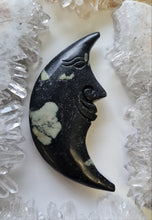 Load image into Gallery viewer, Chrysanthemum Stone Moon