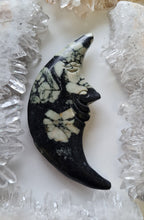 Load image into Gallery viewer, Chrysanthemum Stone Moon