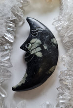 Load image into Gallery viewer, Chrysanthemum Stone Moon