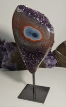 Load image into Gallery viewer, Amethyst with Stalactite Eyes and Agate Banding on Stand