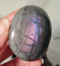 Load image into Gallery viewer, Purple Labradorite Palmstone