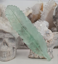 Load image into Gallery viewer, Green Fluorite Feather
