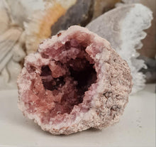 Load image into Gallery viewer, Pink Amethyst Geode
