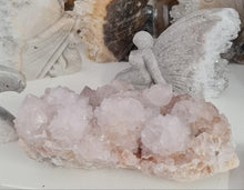 Load image into Gallery viewer, White Spirit Quartz
