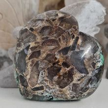 Load image into Gallery viewer, Quantum Quattro Heart