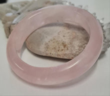Load image into Gallery viewer, Rose Quartz Bangle
