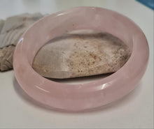 Load image into Gallery viewer, Rose Quartz Bangle