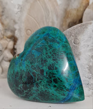Load image into Gallery viewer, Chrysocolla Heart