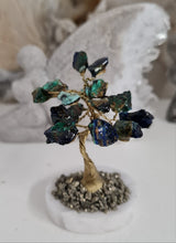 Load image into Gallery viewer, Chrysocolla Chip Wire Tree