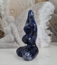 Load image into Gallery viewer, Sodalite Yoga Lady