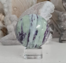 Load image into Gallery viewer, Kammererite Sphere