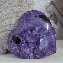 Load image into Gallery viewer, Charoite Heart A Grade