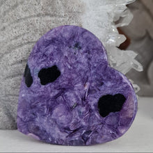 Load image into Gallery viewer, Charoite Heart A Grade