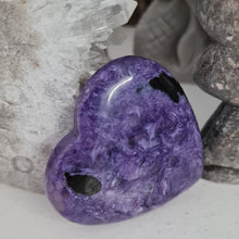 Load image into Gallery viewer, Charoite Heart A Grade