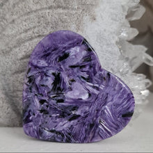 Load image into Gallery viewer, Charoite Heart A Grade