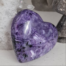 Load image into Gallery viewer, Charoite Heart A Grade