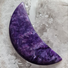 Load image into Gallery viewer, Charoite Crescent Moon A Grade