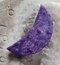 Load image into Gallery viewer, Charoite Crescent Moon A Grade