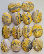 Load image into Gallery viewer, Bumblebee Jasper Palmstones