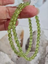 Load image into Gallery viewer, Peridot Bracelet