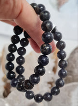 Load image into Gallery viewer, Iolite Bracelet