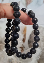 Load image into Gallery viewer, Iolite Bracelet