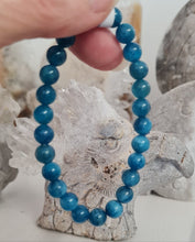 Load image into Gallery viewer, Blue Apatite Bracelet - 6 mm