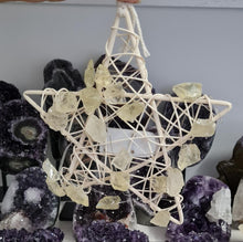 Load image into Gallery viewer, Crystal Wire Light Star - Citrine
