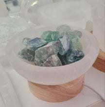 Load image into Gallery viewer, Selenite Cleansing Bowl with Green Fluorite Lamp