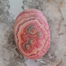 Load image into Gallery viewer, Rhodochrosite Palmstone