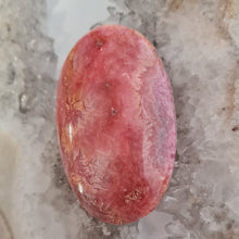 Load image into Gallery viewer, Rhodochrosite Palmstone