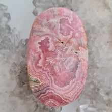 Load image into Gallery viewer, Rhodochrosite Palmstone