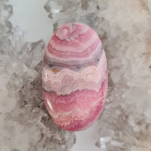 Load image into Gallery viewer, Rhodochrosite Palmstone