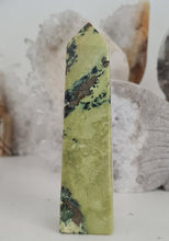 Load image into Gallery viewer, Serpentine with Pyrite Tower