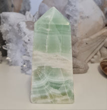 Load image into Gallery viewer, Green Calcite Tower