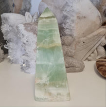 Load image into Gallery viewer, Green Calcite Tower