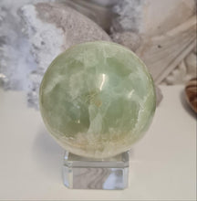Load image into Gallery viewer, Green Calcite Sphere