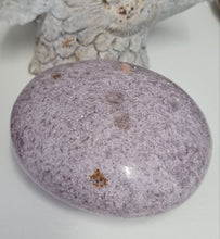 Load image into Gallery viewer, Lepidolite Gallet