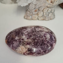 Load image into Gallery viewer, Lepidolite Gallet - A Grade