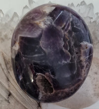 Load image into Gallery viewer, Chevron Amethyst Gallet
