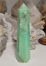 Load image into Gallery viewer, Chrysoprase Tower